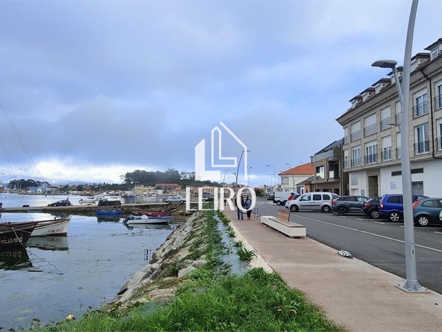 Local Comercial Acondicionado Frente al Mar - Illa de Arousa