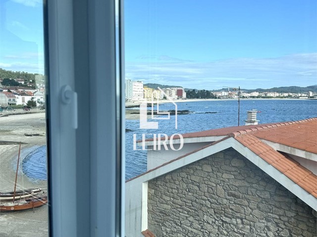 Piso Semireformado en la Playa con Vistas al Mar - Vilagarcía de Arousa