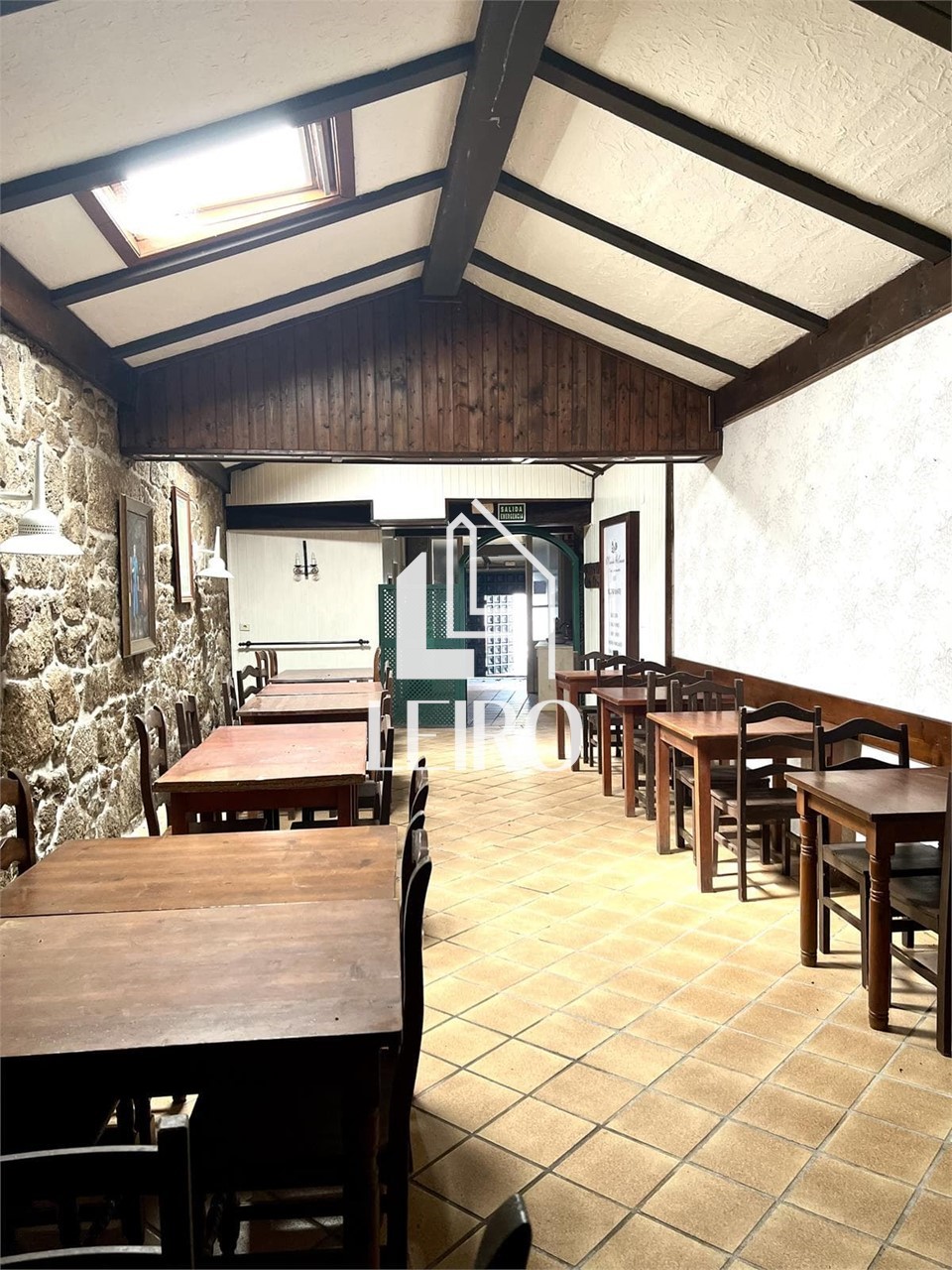 Foto 11 Restaurante Acondicionado con Terreno con Casa para Rehabilitar